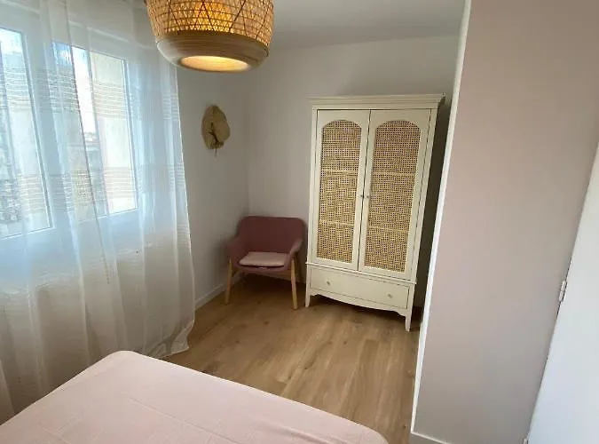 Le Boheme Chic Patte D'oie ****